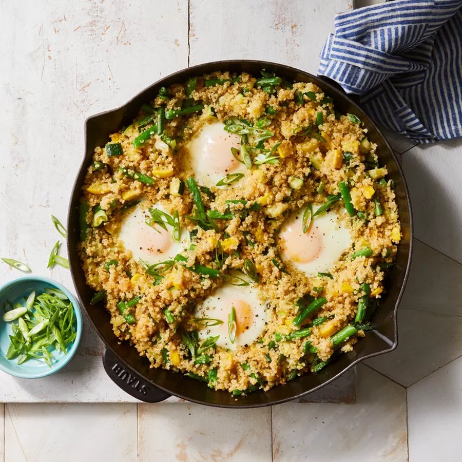 Egg in a whole fired quinoa