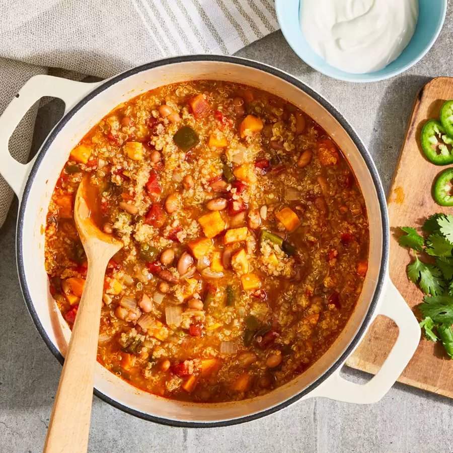 Quinoa chili with sweet potatoes_resized (1)