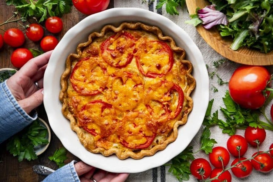 Classic Southern Tomato Pie