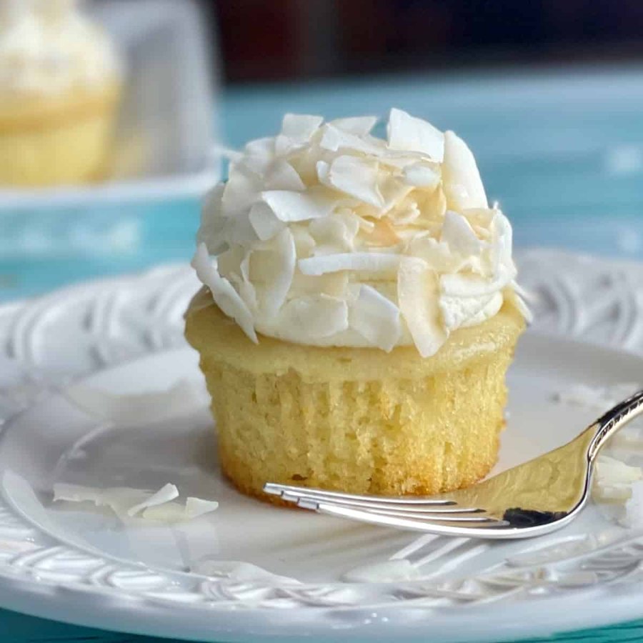 Coconut Cream Cupcakes