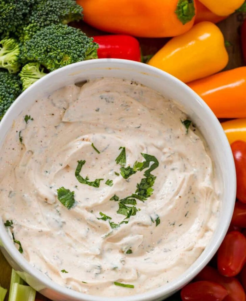 Dip with veggies