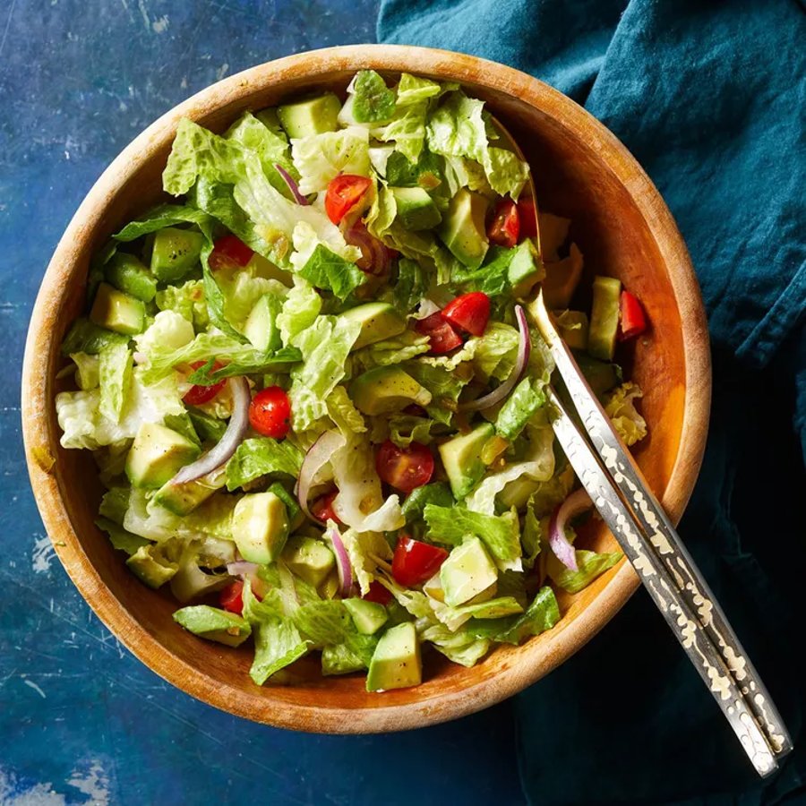 Guacamole chopped salad