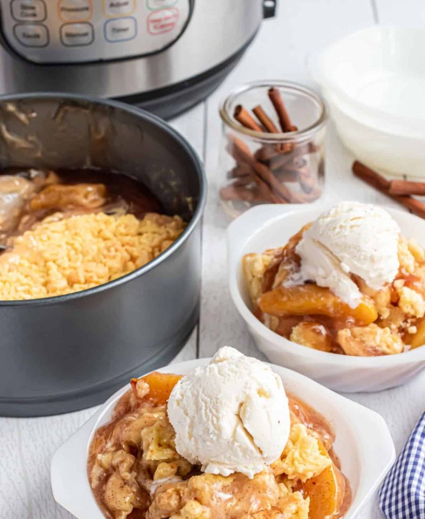 Instant Pot Peach Cobbler