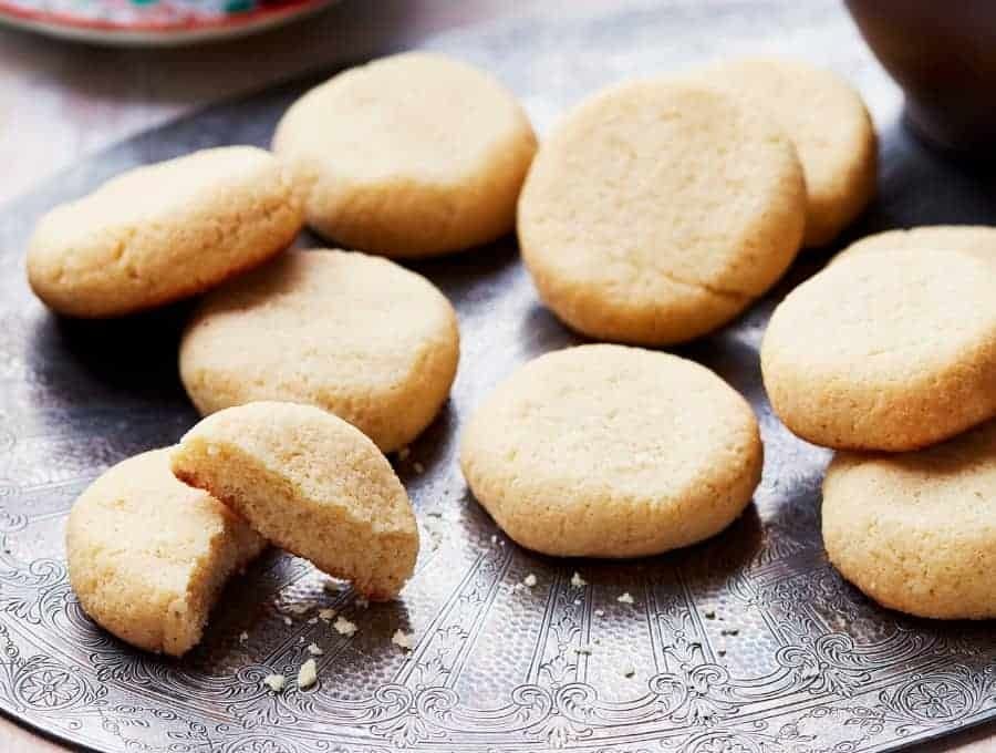  Keto Almond Cookies