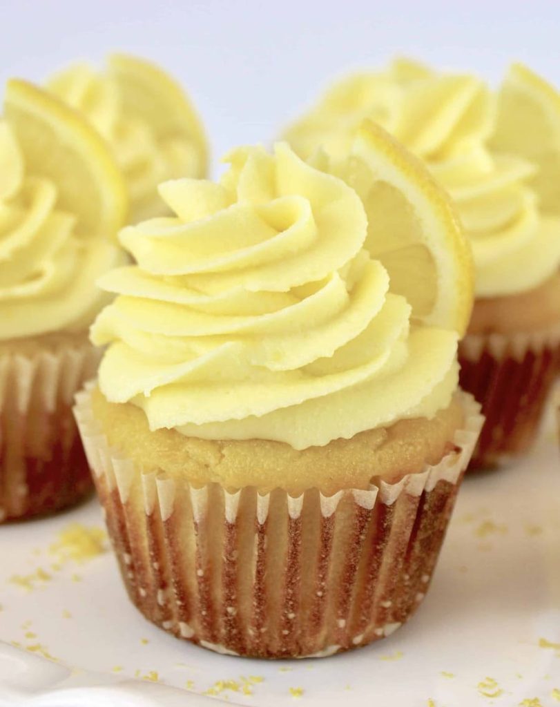  Keto Lemon Cupcakes