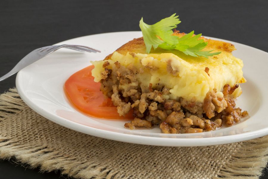 Easy Hamburger Potato Casserole