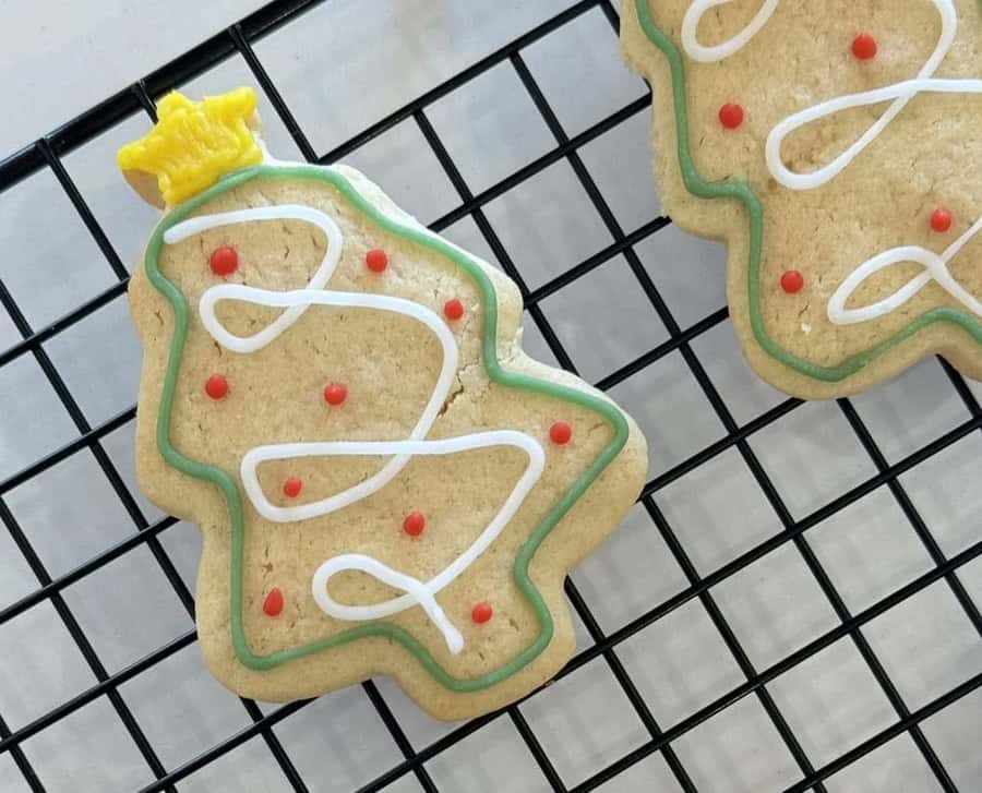 Melt-in-Your-Mouth Christmas Butter Cookies