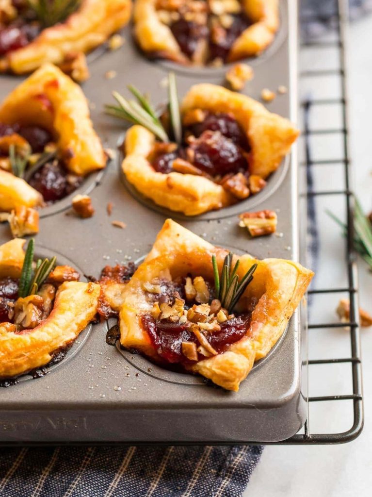 Cranberry Brie Bites