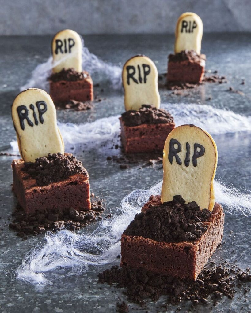 Graveyard Brownies