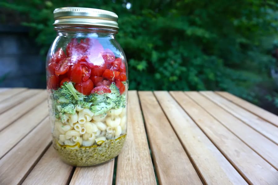 Vegan Pesto Salad in a Jar