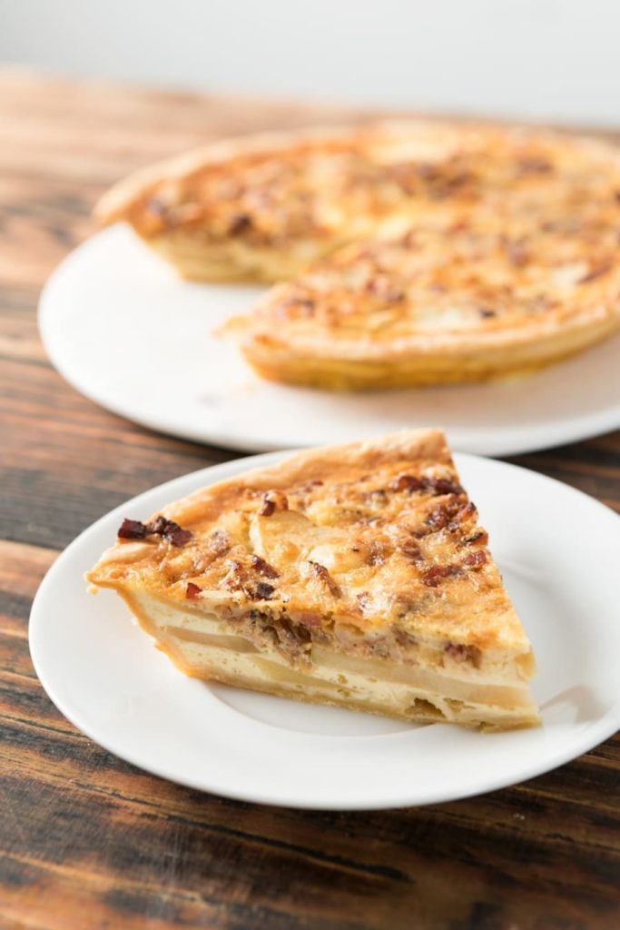 Rustic Apple and Bacon Quiche