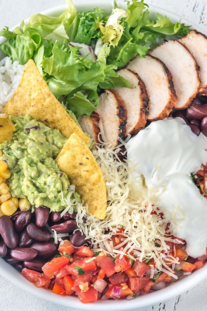 Chipotle-Style Chicken Burrito Bowl