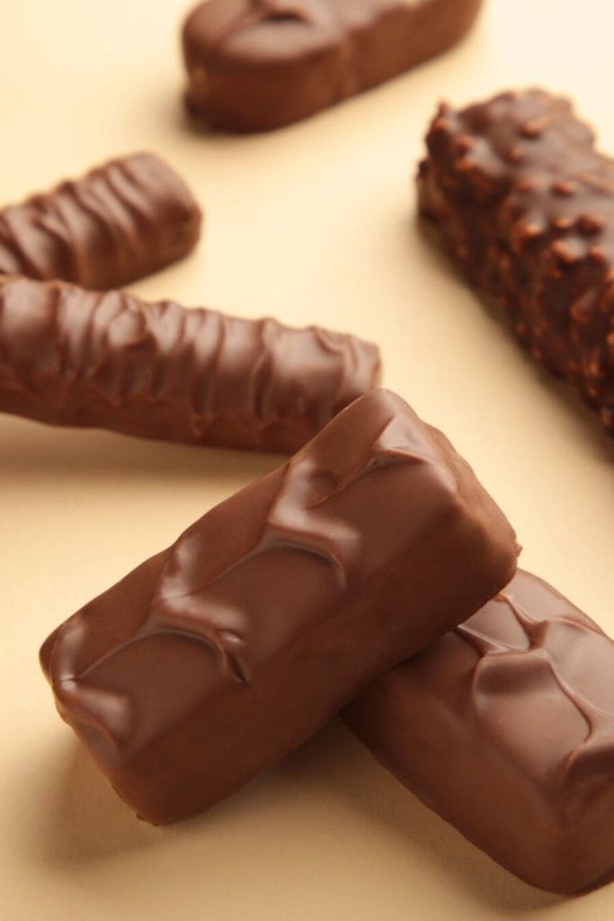 How to Make Homemade Twix Bars