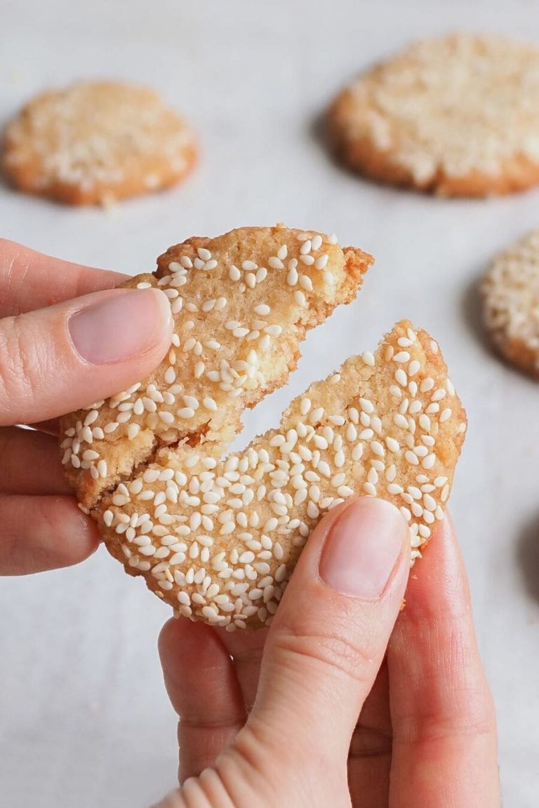 Sesame Honey Cookies A Sweet and Nutty Delight for Cookie Lovers