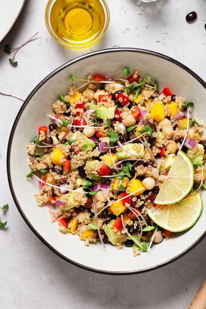 Crunchy Cashew Thai Quinoa Salad With Ginger Peanut Dressing