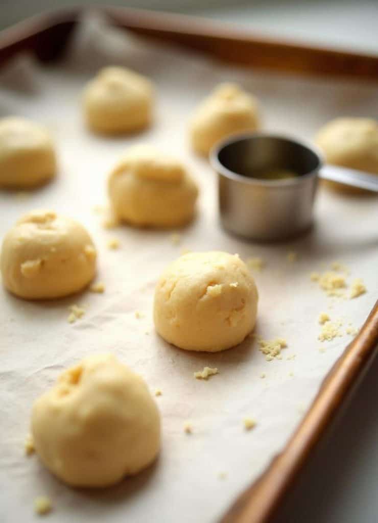 3 Ingredient Mini Butter Cookies