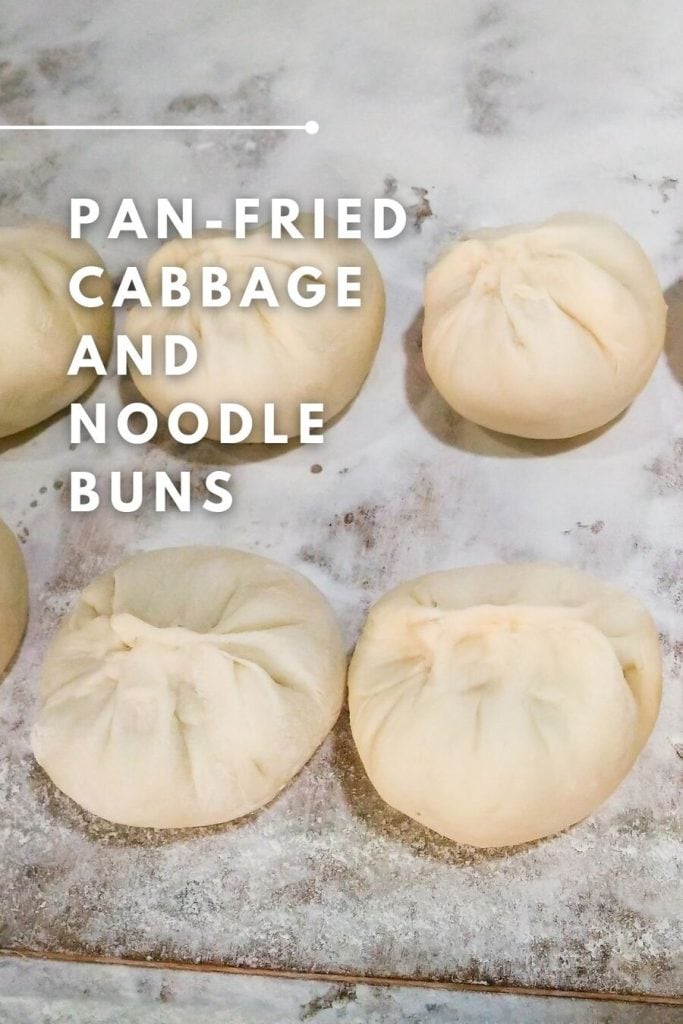 Vegan Pan-Fried Cabbage and Noodle Buns Recipe