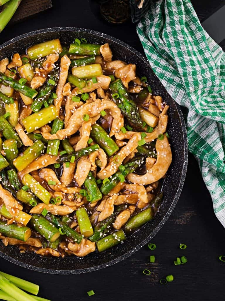 Chicken and Asparagus Stir Fry