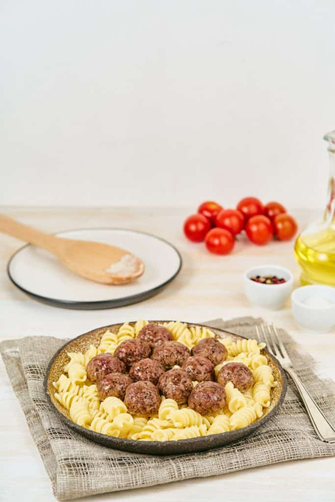 Easy Swedish Meatballs with Noodles