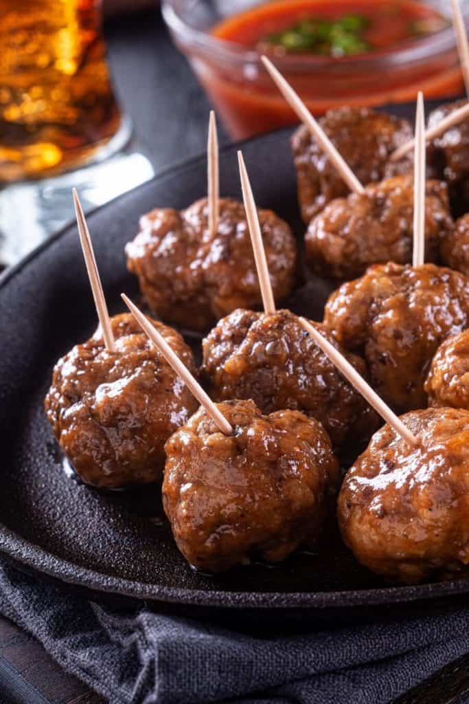 Slow Cooker Meatballs in BBQ Sauce